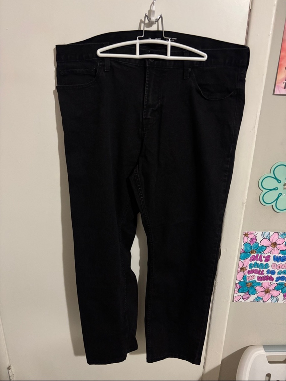 Men's 40x30 Old Navy Athletic Taper Built-In Flex Jeans Black